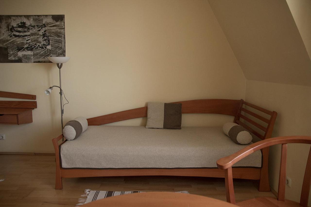 The Zen Hotel - Posticum Oradea Exterior foto
