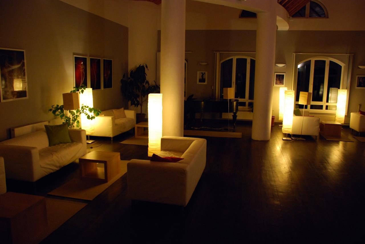 The Zen Hotel - Posticum Oradea Exterior foto