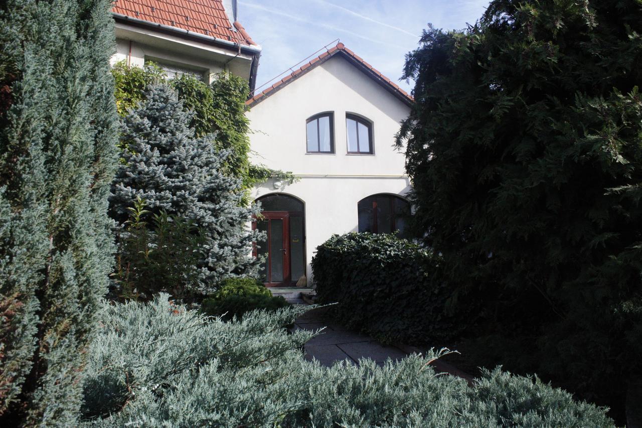 The Zen Hotel - Posticum Oradea Exterior foto